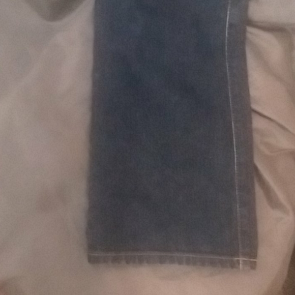 Jeans - Picture 7 of 8